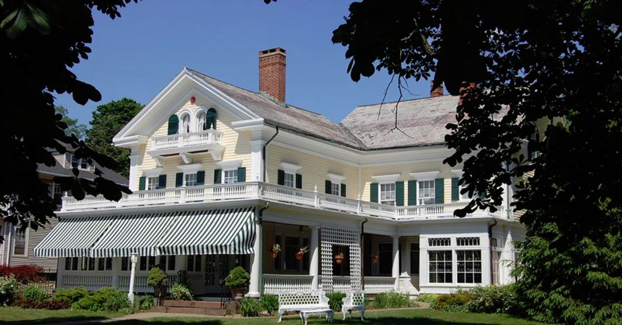 Barnes Museum.JPG Barnes Museum Southington, CT