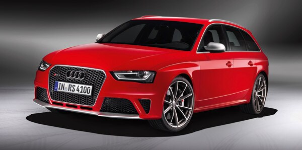 Audi RS 4 Avant exterior
