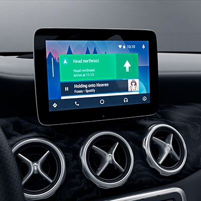 Mercedes Benz GLA in Paramus, NJ Mercedes Benz GLA Infotainment