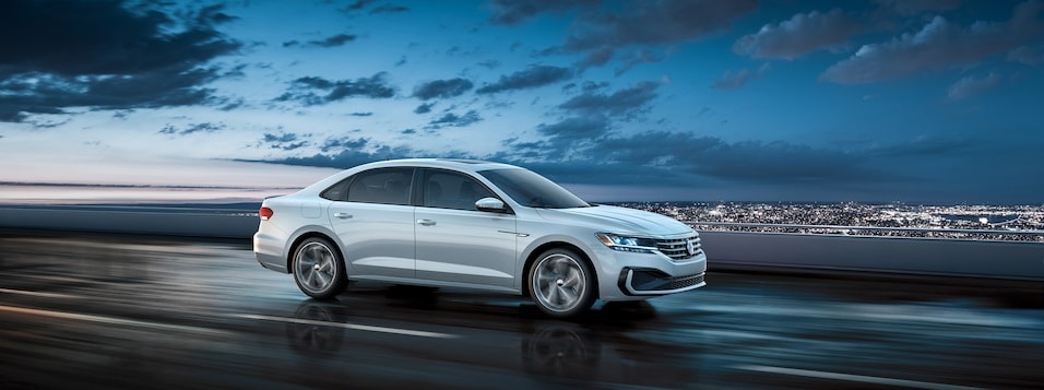 2020-Volkswagen-Passat-RLine-Sedan-L18.jpeg