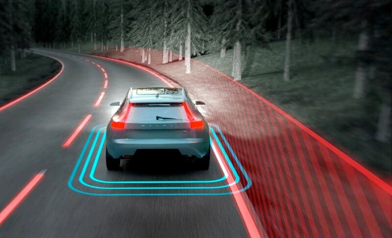 2019 Volvo S90 - Safety 2019 Volvo S90 - Safety
