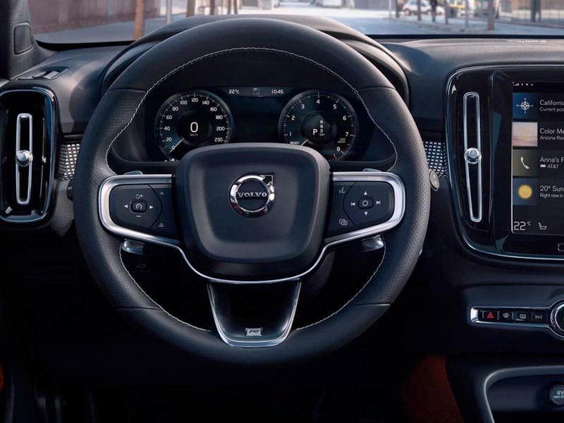 2019 Volvo XC40 - Technology