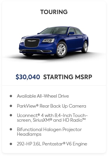 2021-Chrysler-300-1_03.jpg