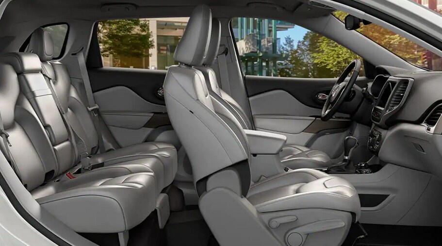 2021-Jeep-Cherokee_09.jpg