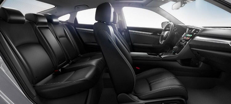 2018-civic-sedan-interior.jpg