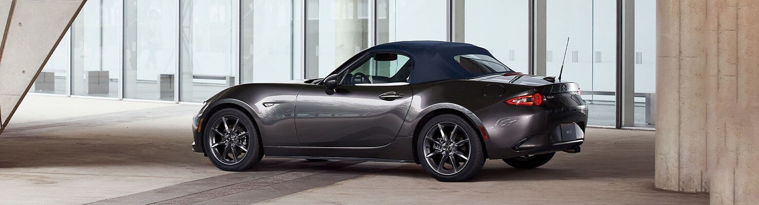 2022 Mazda MX-5 Exterior 2022 Mazda MX-5 Exterior