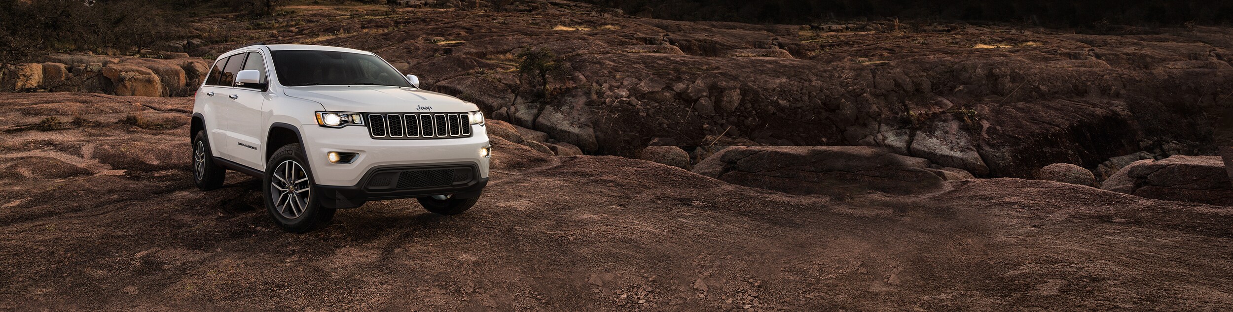 New Jeep Grand Cherokee.jpeg