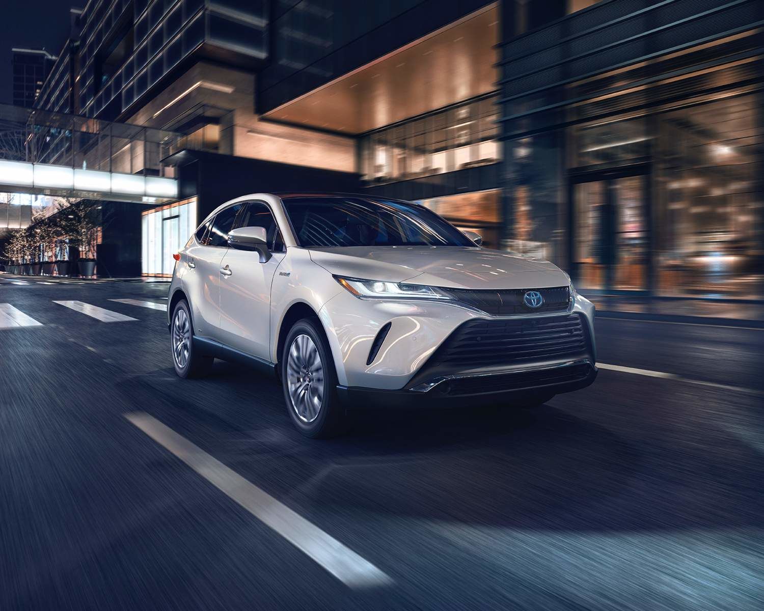 toyota-2021-venza-exterior-limited-blizzard-pearl-l.jpeg