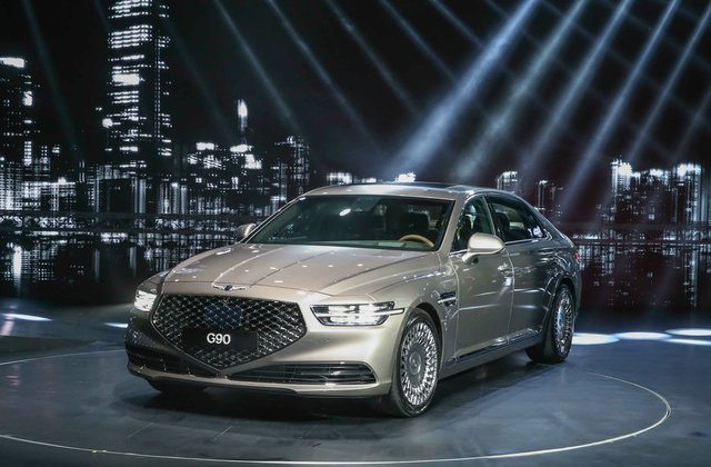 2019 Genesis G90 Vs 2019 Lexus LS