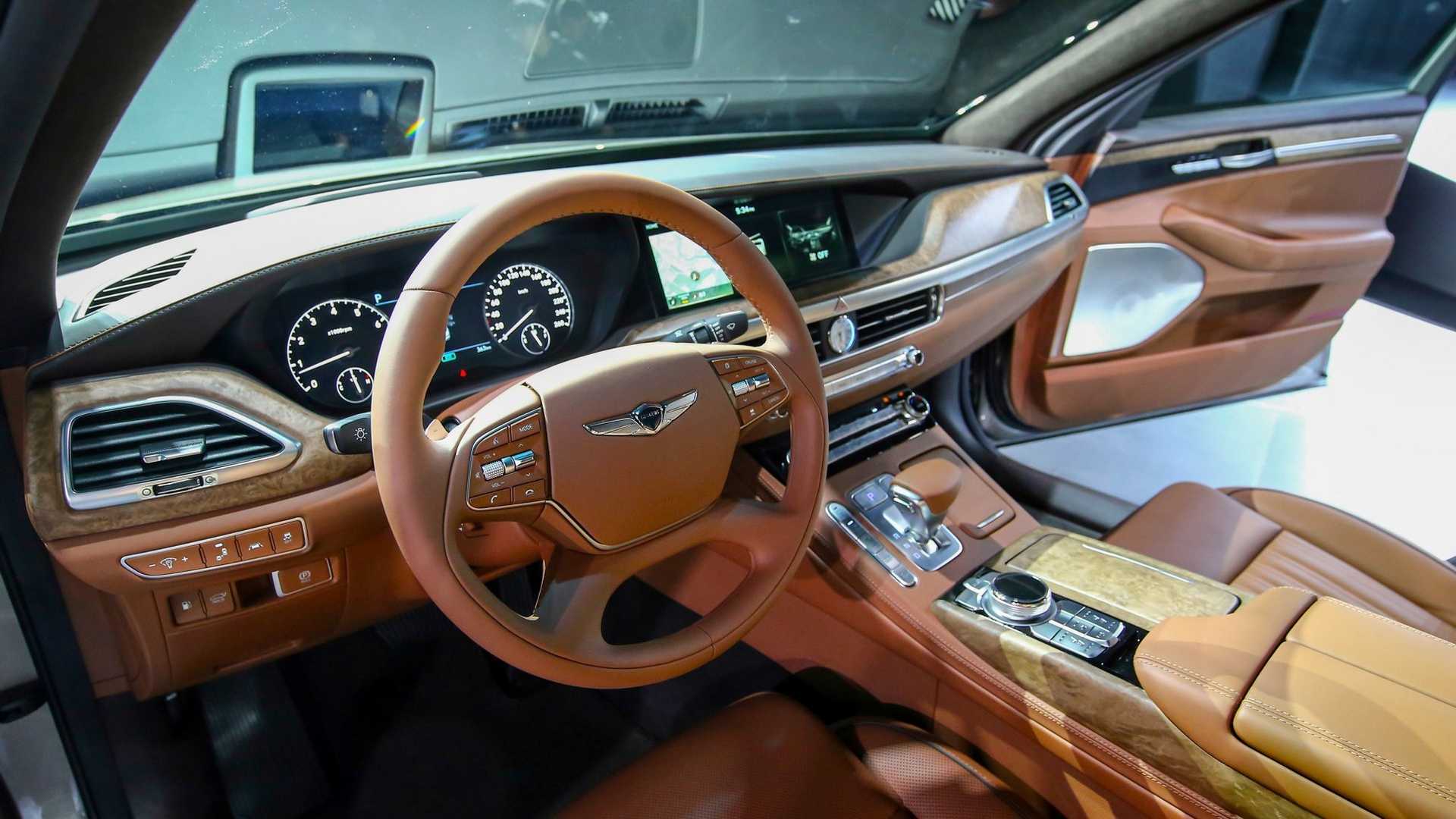2019 Genesis G90 Vs 2019 Lexus LS