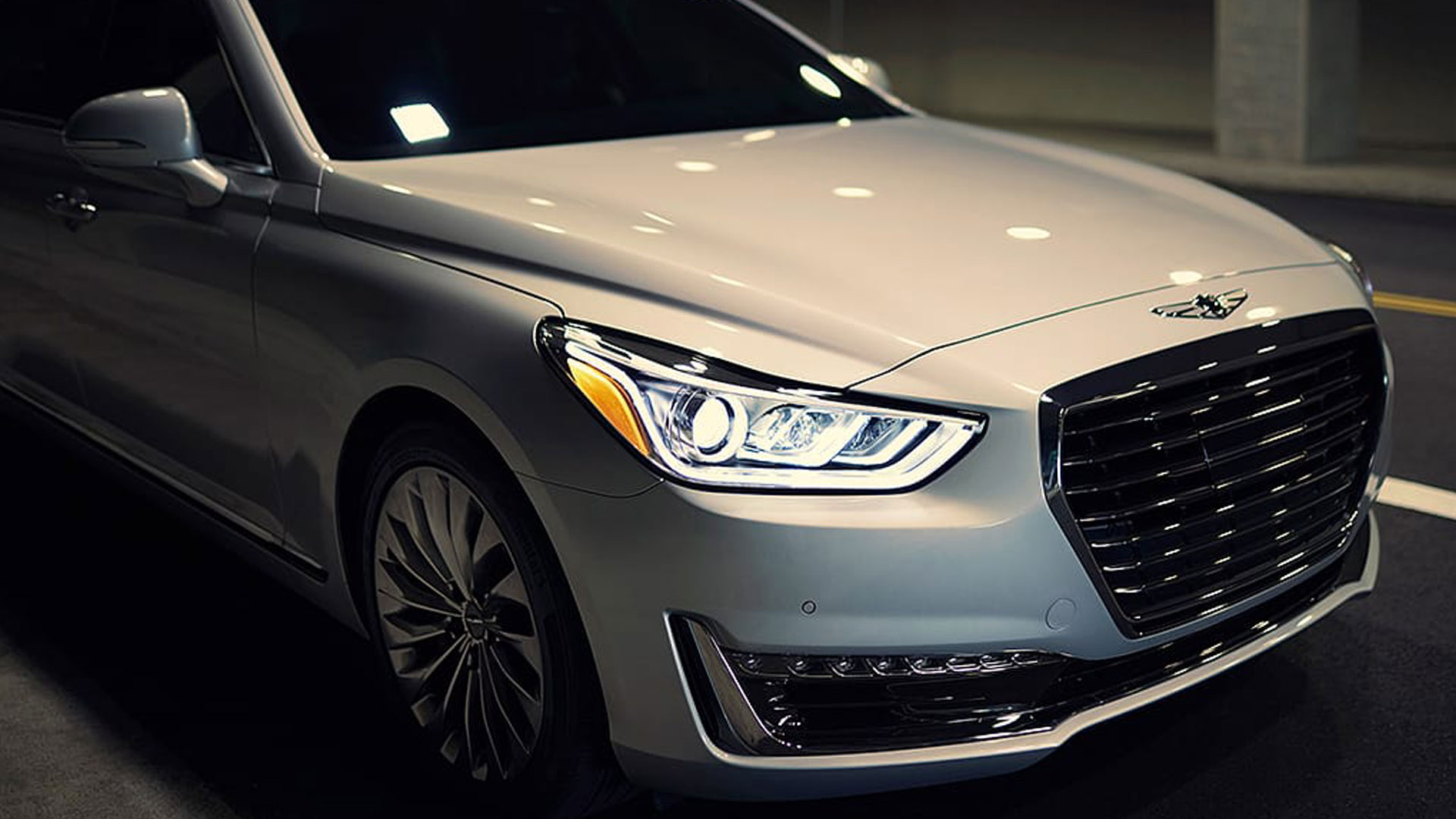 2019 Genesis G90 vs 2019 Lincoln Continental: Fuel Efficieny