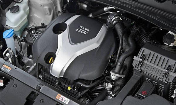 2017 Hyundai Santa Fe engine