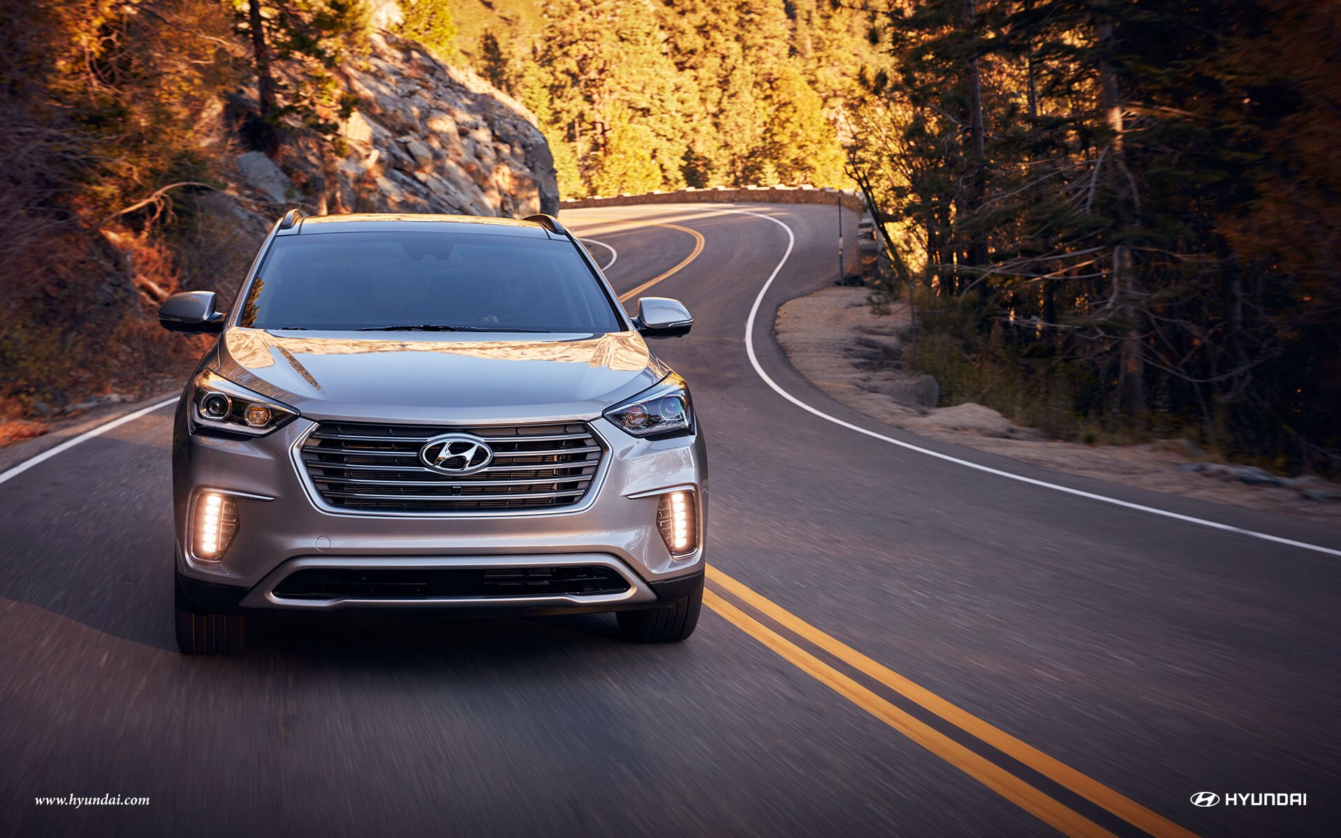 2018-hyundai-lwb-ext-05-led-daytime-running-lights.jpg