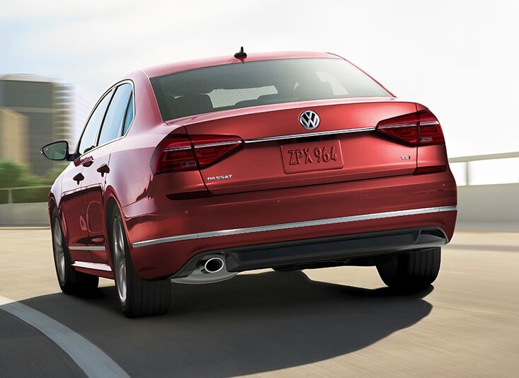 2019 VW Passat Top 5 Reasons to Buy Volkswagen in Downers Grove, IL