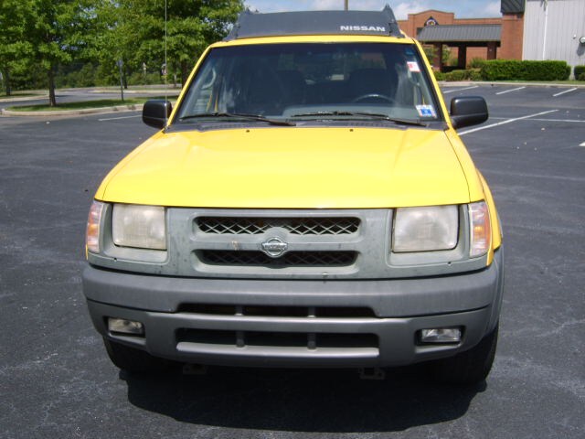 2000 Nissan Xterra XE