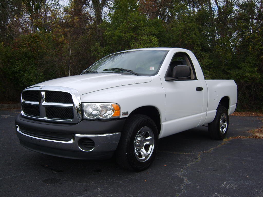 2004 Dodge Ram 1500 ST