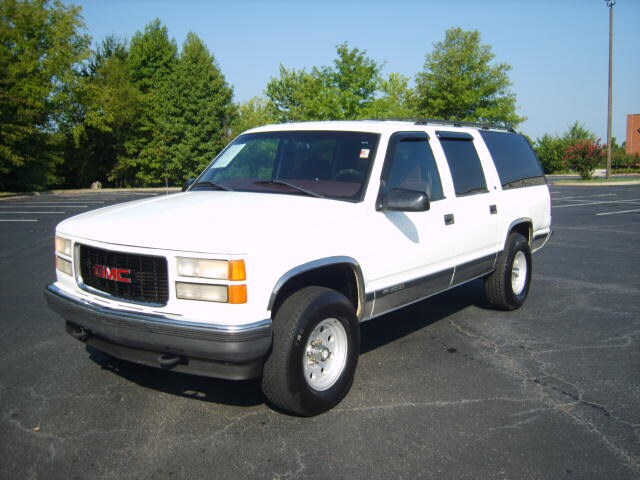 1999 GMC Suburban 1500 SLE