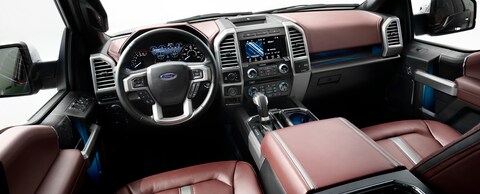 2018-ford-F150-Platinum-Truck-Interior02.png