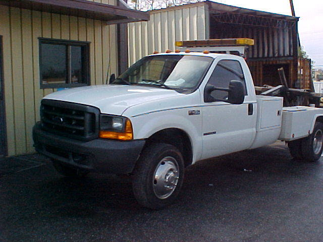 2000 Ford F450 Base