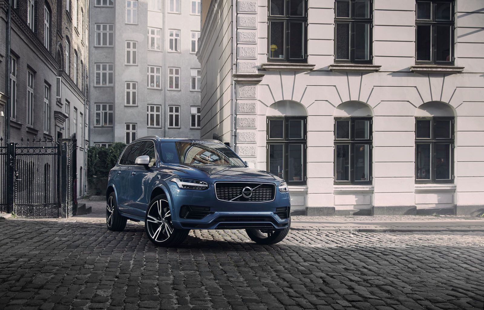 2018 Volvo XC90.jpg 2018 Volvo SUV Lineup
