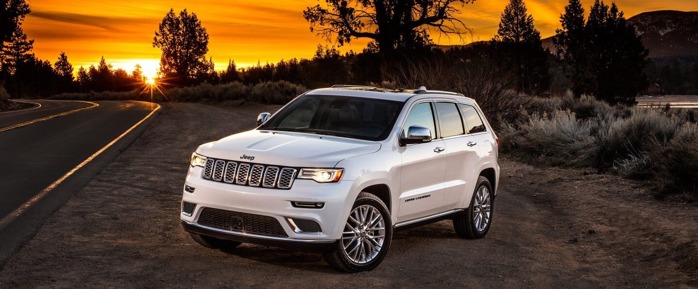 2017-Jeep-Grand-Cherokee-white.jpg