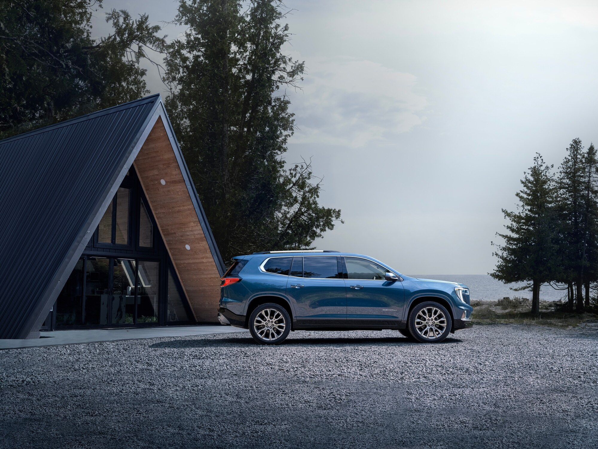 2024-GMC-Acadia-Denali-SUV-L03%20(1).jpg