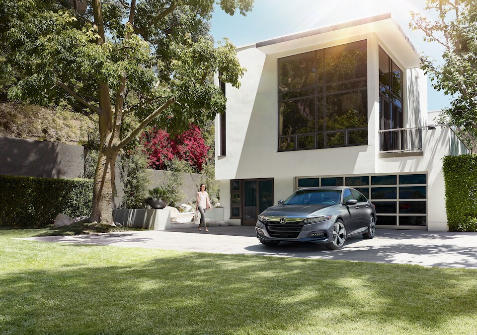 2019-Honda-Accord-Touring-Sedan-L03.jpeg
