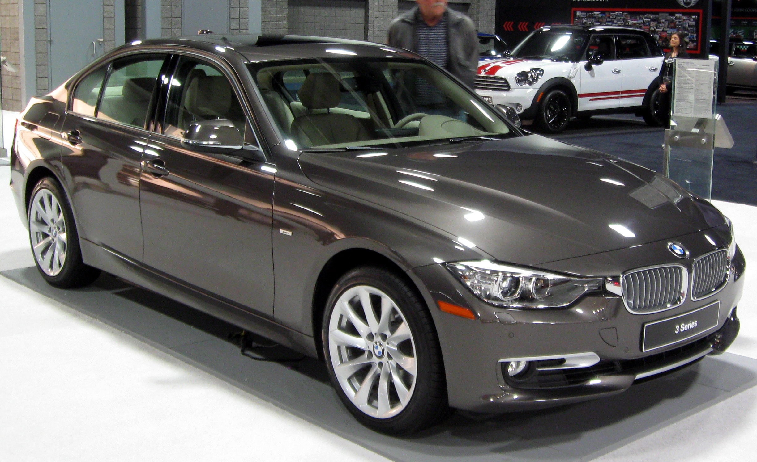 2012_BMW_328i_sedan.JPG