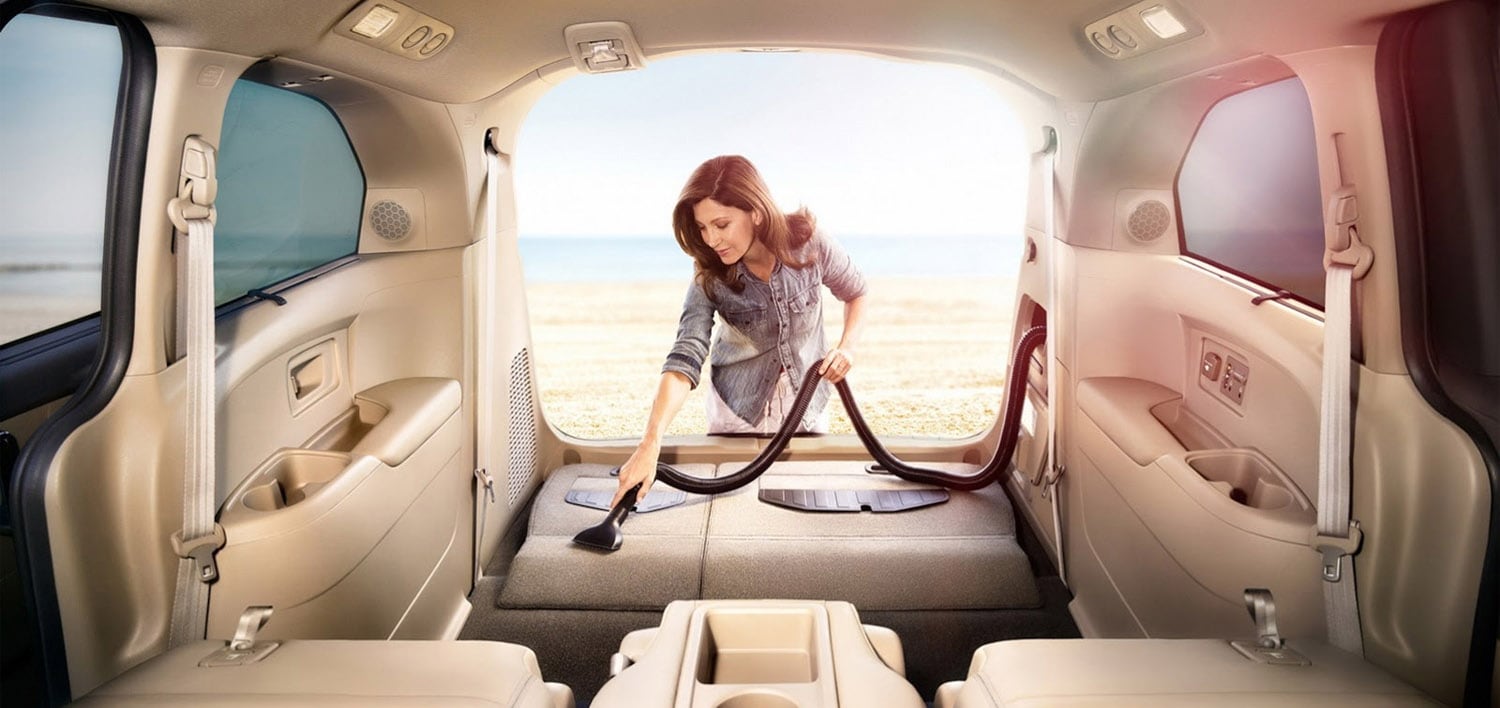 honda-odyssey-van-vacuum-cropped.jpg