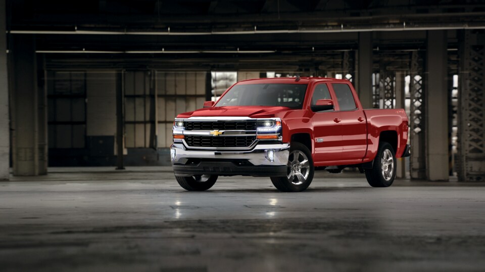 Chevy Silverado 1500 2017 red.PNG
