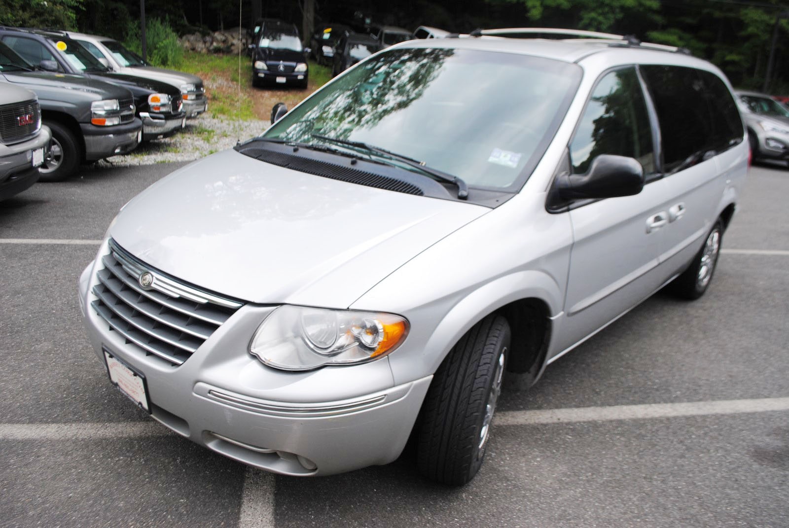 Chrysler Town Country 2003