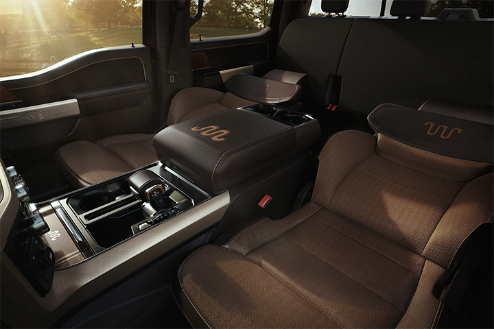 2021-ford-150-seats.png