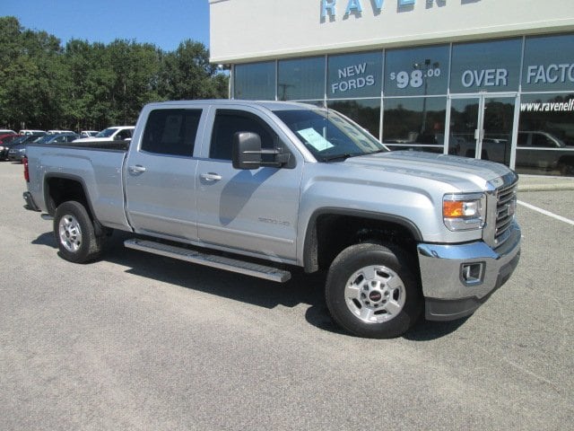 GMC Sierra 2500HD 7724A.jpg