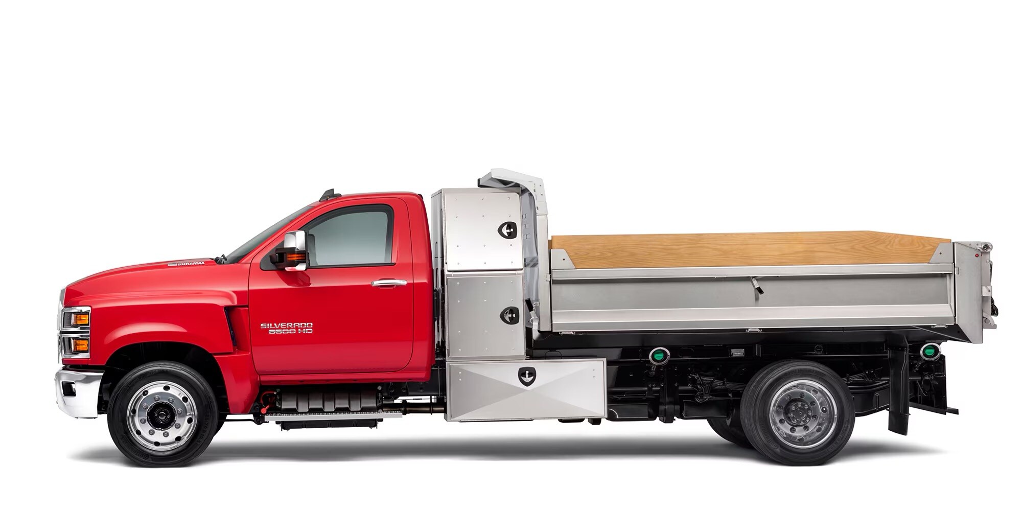 2024-silverado-5500-chassiscab-medium-duty-truck.jpeg