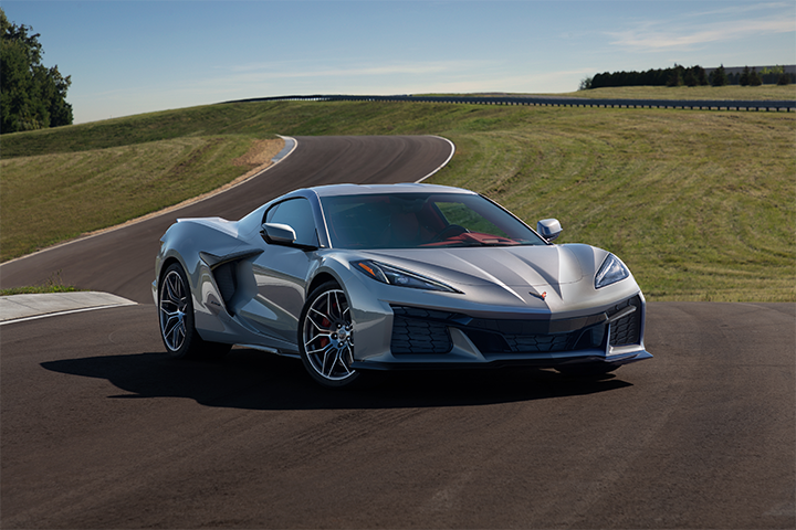 2023-Chevrolet-CorvetteZ06-Reveal-Sedan-L02.png