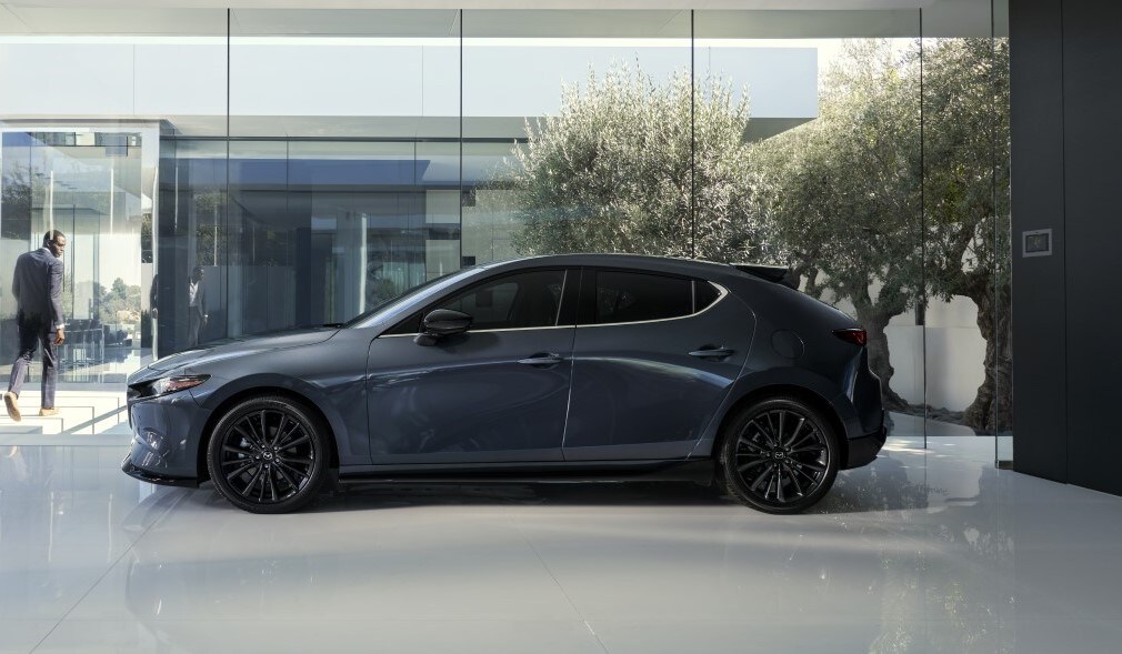 MAZDA3