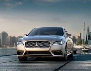2017 Lincoln Continental 2.jpg