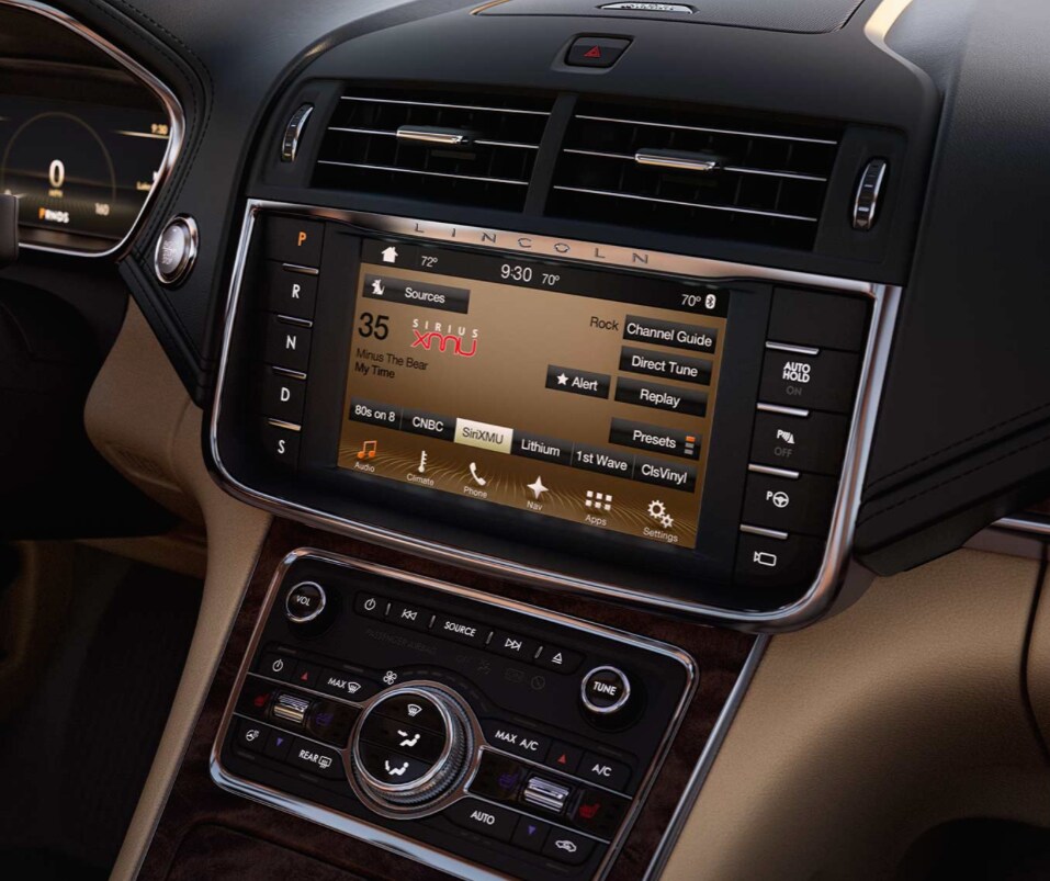 2017 Lincoln Continental Interior 2.png lincoln continental interior
