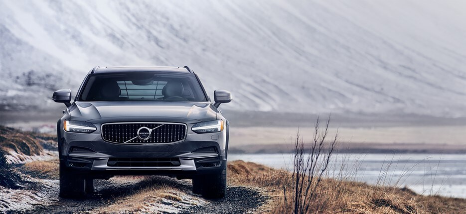 2020-Volvo-V90-CrossCountry-T6-Hatchback-L03.jpeg