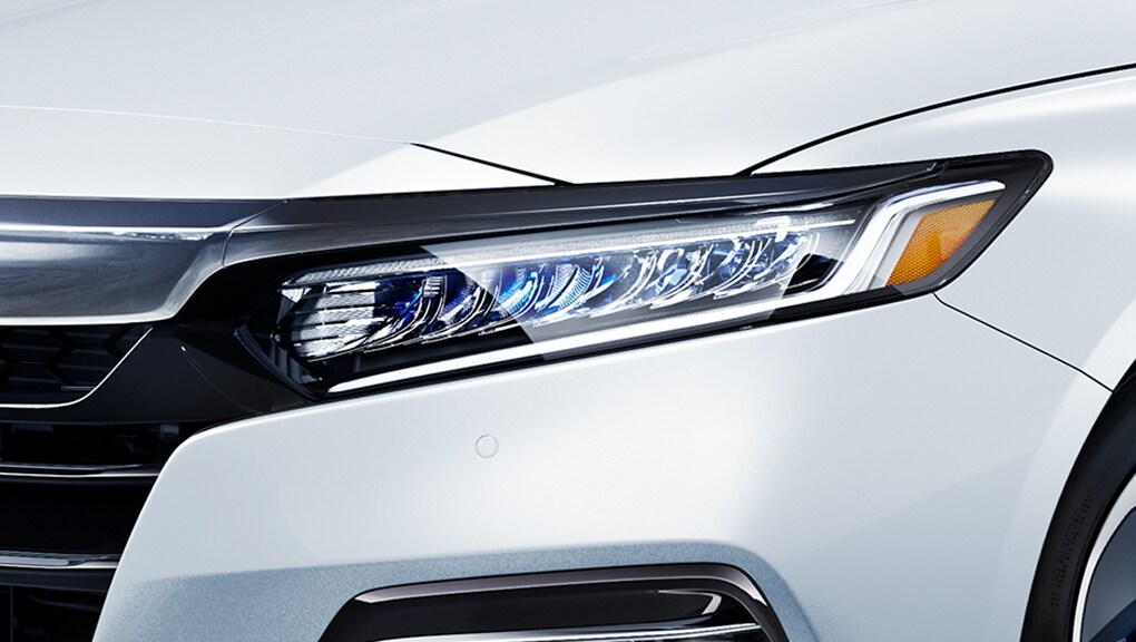 Honda Accord Hybrid LED Headlights