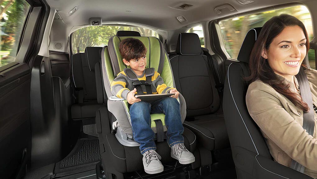 Honda Odyssey Magic Slide 2nd Row