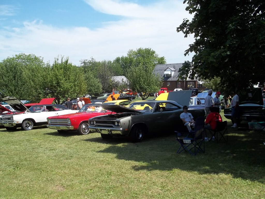 REAGLE Chrysler Dodge Jeep Ram New & Used Cars, Vans, Trucks & SUVs