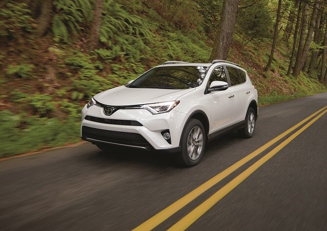 2016_Toyota_RAV4_white.png Toyota RAV4