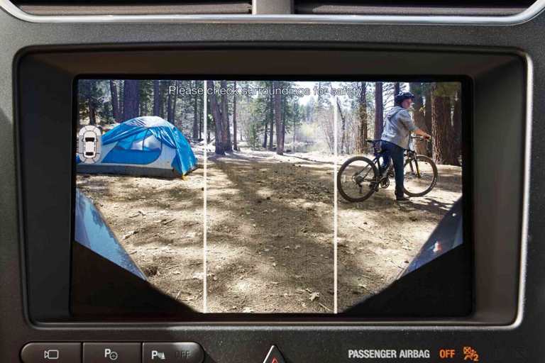 2018_Ford_Explorer_180_degree_camera.jpeg 2018 Ford Explorer 180-Degree Rear and Front Camera