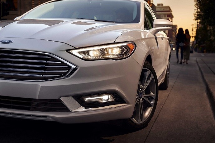 2017_Ford_Fusion.jpg