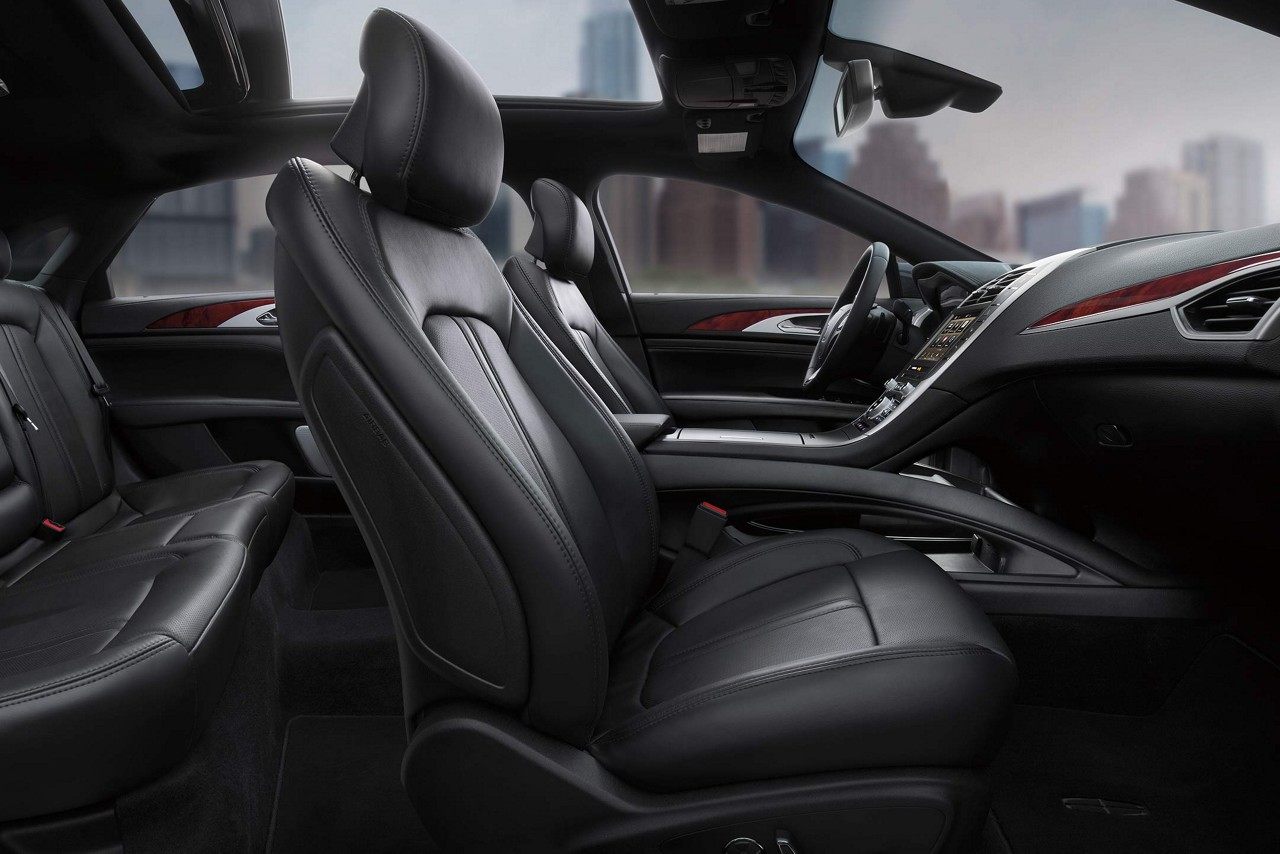 2018_lincoln_mkz_interior.jpeg 2018 Lincoln MKZ Interior