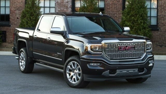2017_GMC_Sierra_black_cropped.jpg GMC Sierra