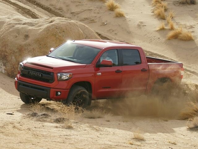 2017_Toyota_Tundra_orange.jpg 2017 Toyota Tundra