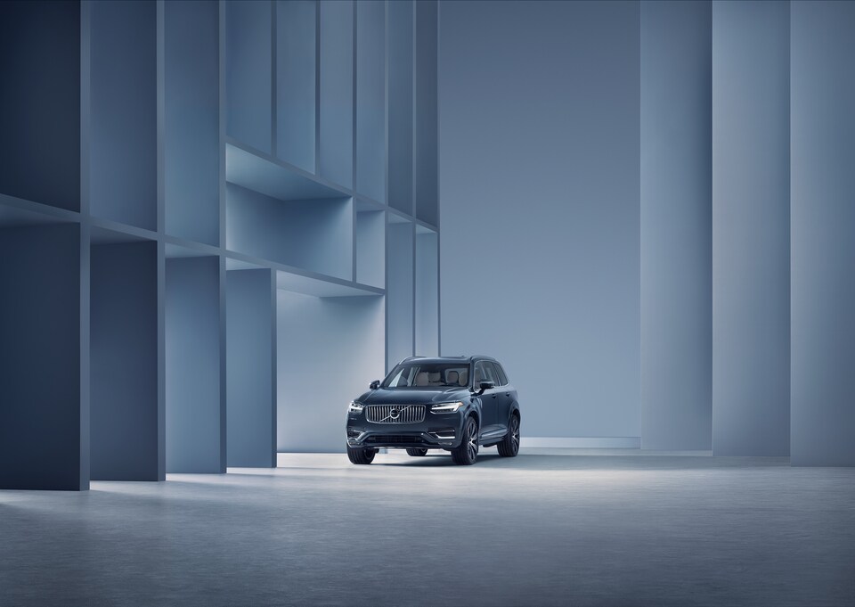 https://pictures.dealer.com/r/redbankvolvovcna/0950/6fe0763ef37a17fb38fd7b72012aedecx.jpg