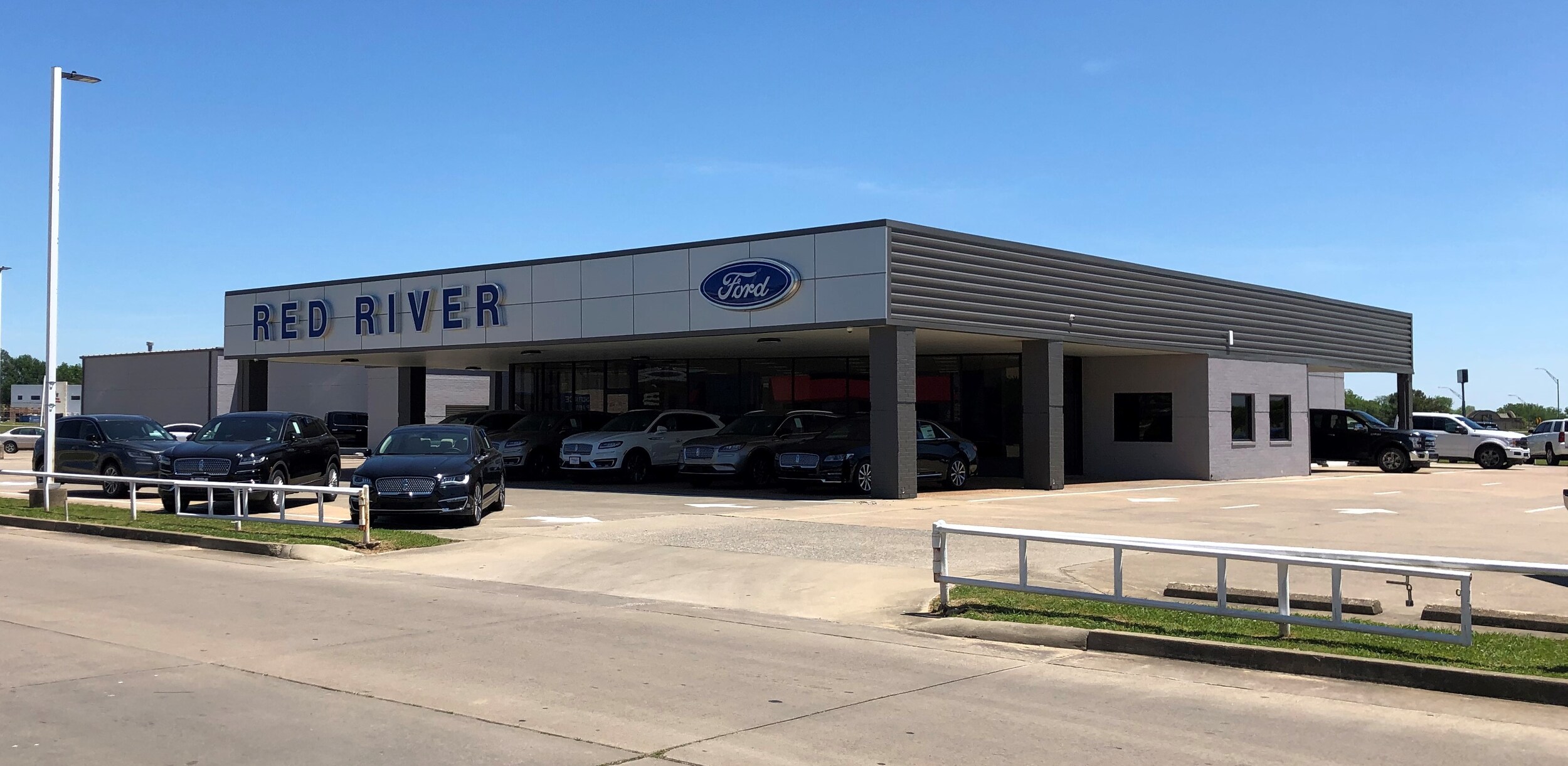 Red-river-Ford-new-Sales-image.jpg